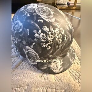 Sandbox Floral Helmet - Black and White